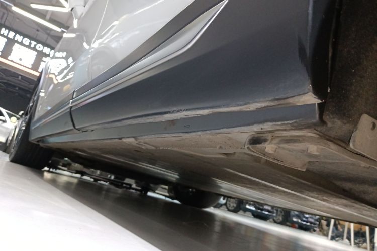 蔚来ES8 2018款 355KM 基准版 七座版局部细节9002