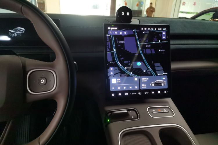 蔚来EC6 2024款 75kWh中控内饰16