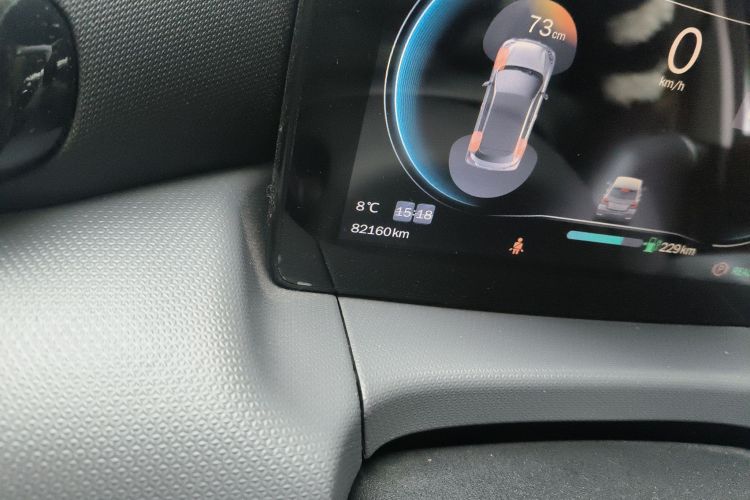 零跑汽车 零跑T03 2020款 400豪华版中控内饰15