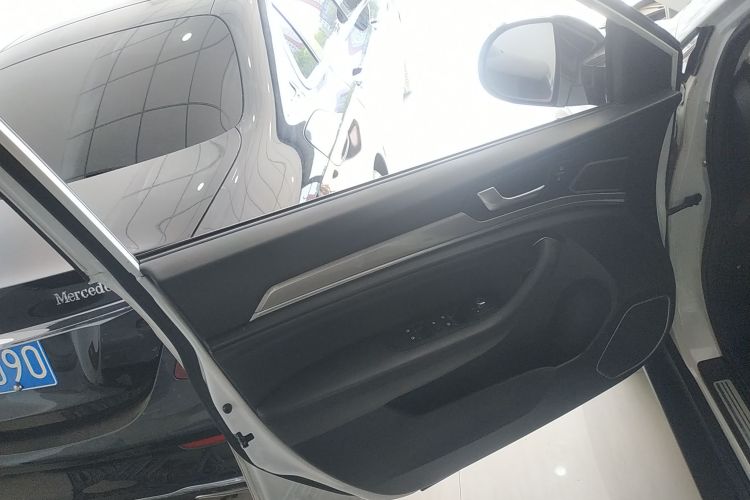 哈弗H6 2018款 红标 运动版 1.5T 自动两驱精英型中控内饰47