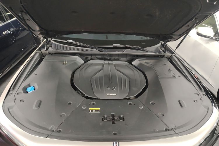 红旗H9 2022款 2.0T 智联旗畅版局部细节24