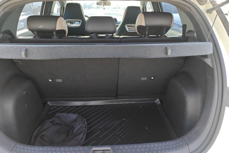 比亚迪 海豚 2023款 420km 时尚版机舱底盘23