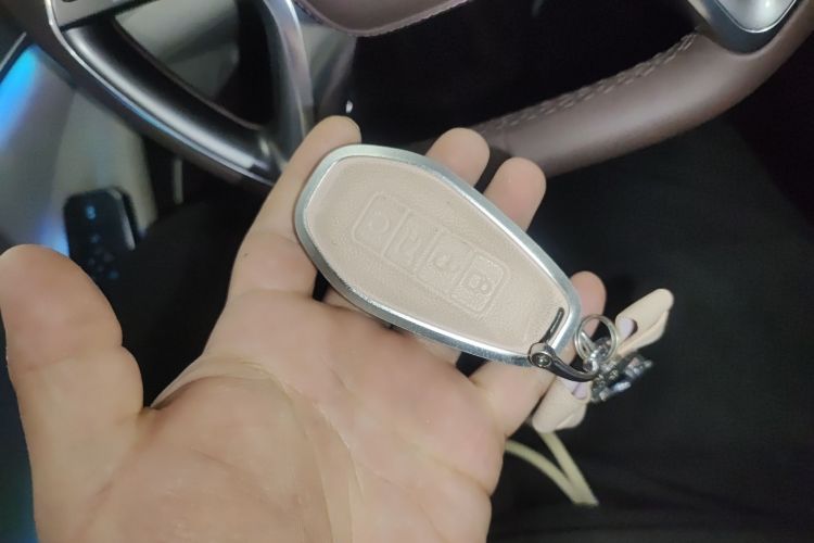 腾势Z9GT 2024款 1100四驱Ultra版中控内饰11