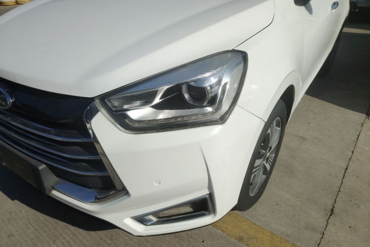 江汽集团 瑞风S2 2018款 智驱版 1.5L 手动豪华智能型局部细节36