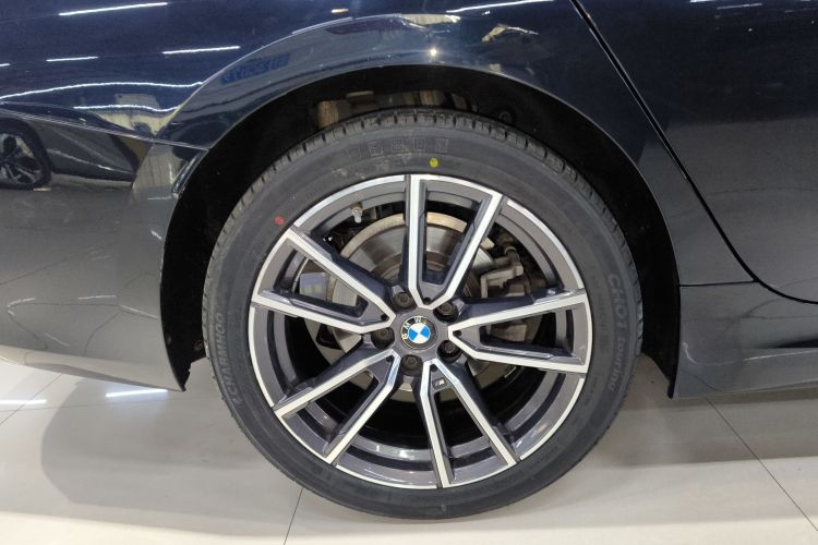 宝马3系 2024款 325Li M运动套装车身外观6003