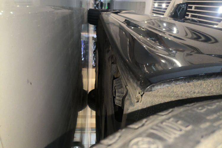 宝马5系 2018款 改款 530Li xDrive M运动套装局部细节9002