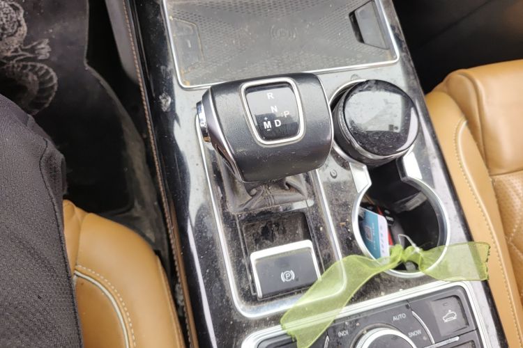 红旗HS7 2019款 3.0T 自动四驱智联旗畅版局部细节18