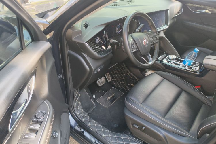 别克 2021款 昂科威Plus 652T 七座豪华型中控内饰20