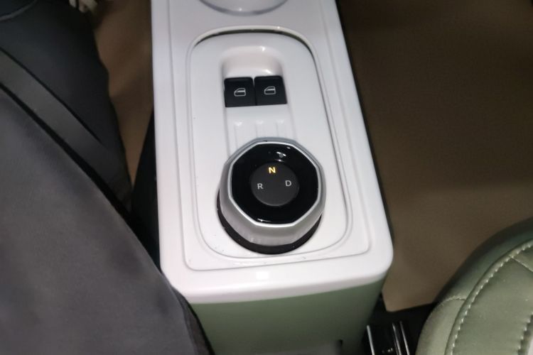 吉利银河 2025款 210km 熊猫骑士局部细节18