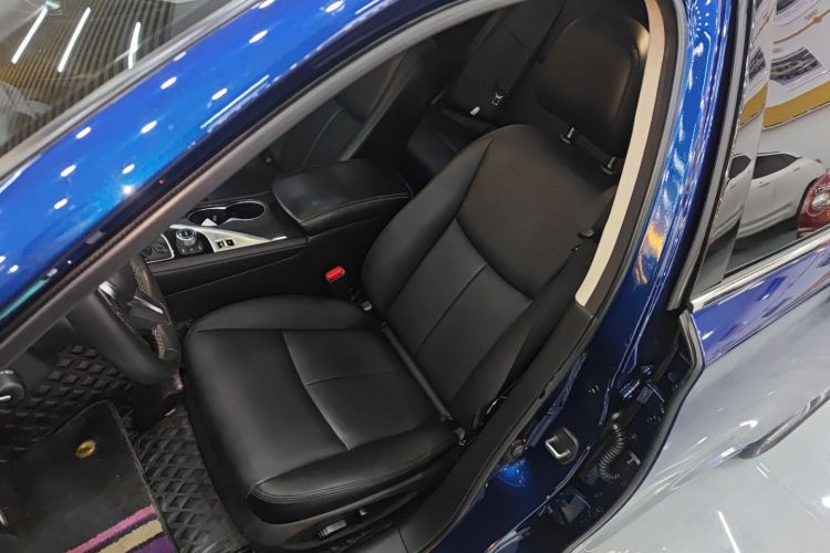 英菲尼迪Q50L 2018款 2.0T 舒适版 国VI局部细节19