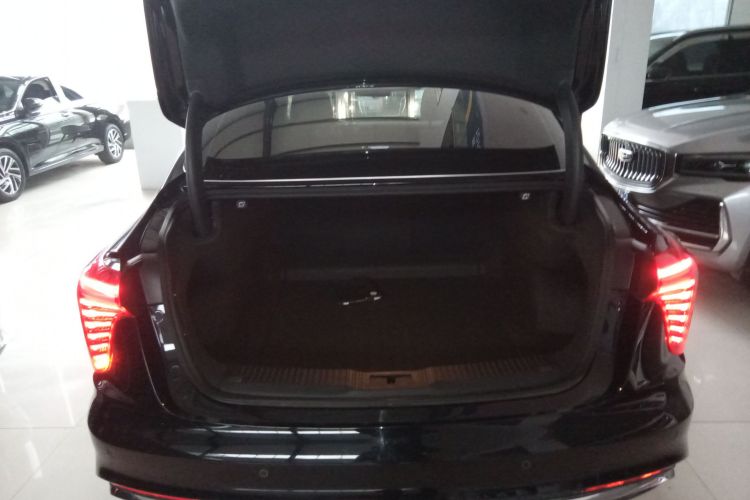 红旗H5 2025款 1.5T DCT旗韵版机舱底盘23