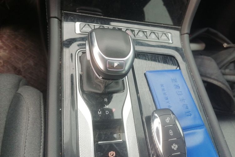 红旗H5 2024款 1.5T DCT智联旗悦版局部细节18