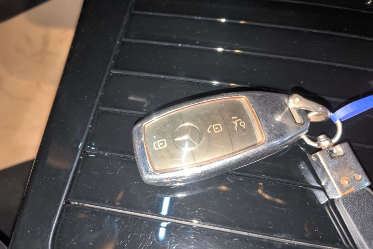 奔驰A级 2020款 改款二 A 180 L 运动轿车中控内饰7001