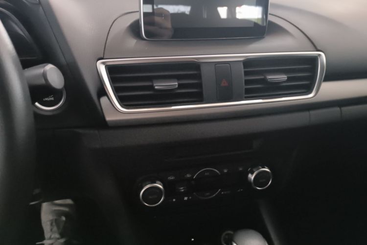 马自达3 昂克赛拉 2016款 三厢 1.5L 自动豪华型局部细节16