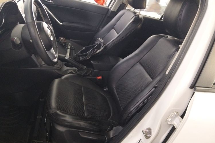 马自达CX-5 2013款 2.0L 自动两驱舒适型中控内饰19