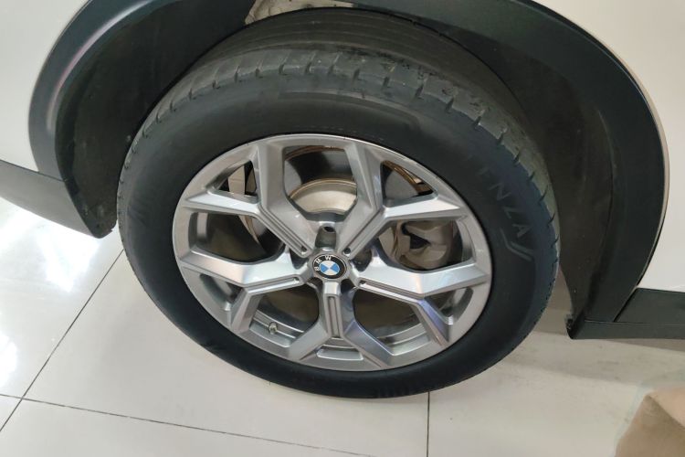 宝马X3 2020款 xDrive28i 豪华套装车身外观6008