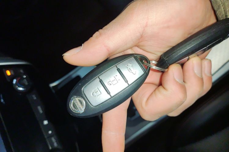 日产 天籁 2016款 改款 2.0L XL舒适版中控内饰7001