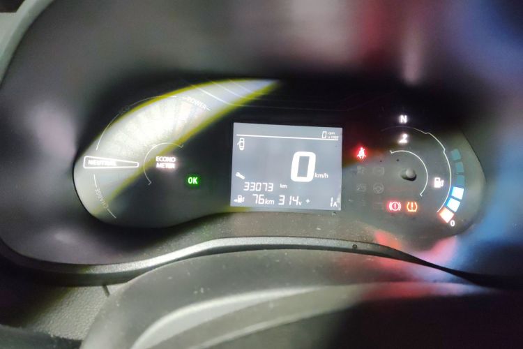 东风纳米EX1 2023款 PRO 轻风版闪电型中控内饰14