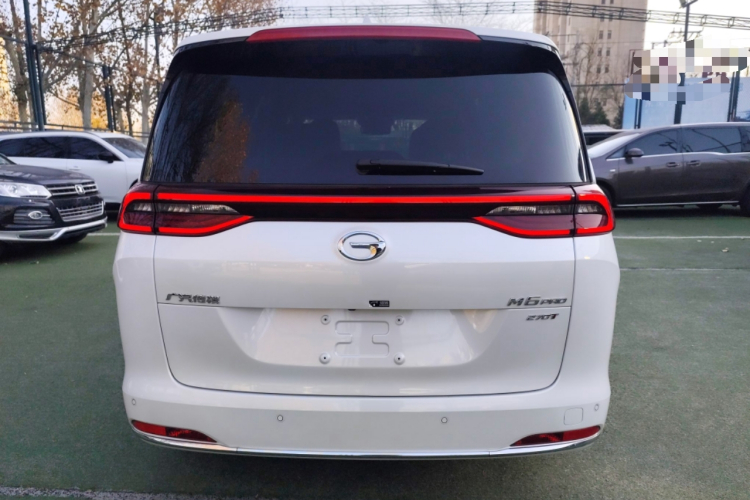 广汽传祺 传祺M6 2023款 PRO 270T DCT尊贵版车身外观6