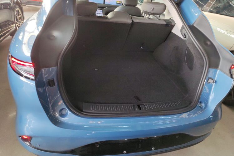 智己汽车 智己LS6 2025款 超强性能灵蜥智享版局部细节23