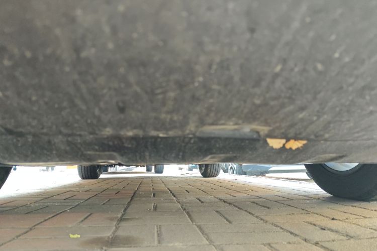 比亚迪 秦PLUS 2024款 荣耀版 DM-i 55KM领先型局部细节9008