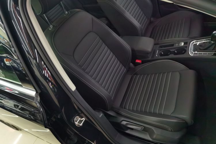 大众 迈腾 2020款 280TSI DSG 舒适型局部细节41