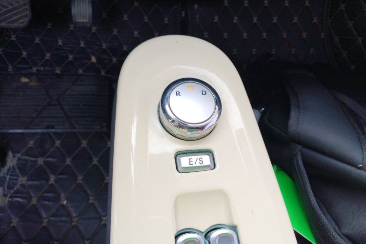 长安启源 长安Lumin 2022款 210km 香甜款局部细节18