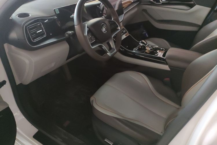 比亚迪 秦PLUS 2023款 冠军版 EV 420KM超越型中控内饰19