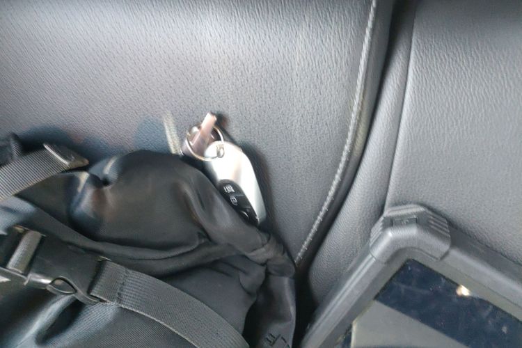 奔驰C级 2024款 改款 C 260 L 运动版中控内饰11