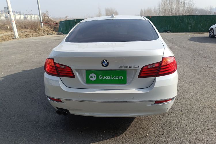 宝马5系 2014款 525Li 豪华设计套装车身外观6004
