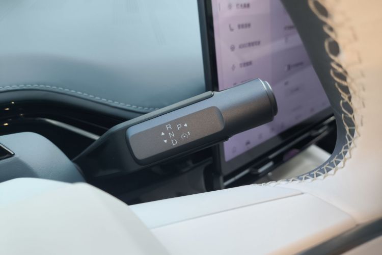 昊铂GT 2023款 560后驱科技版局部细节18