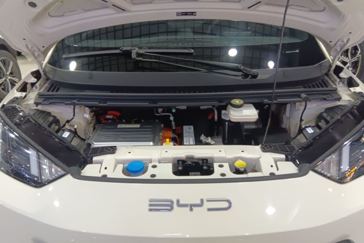 比亚迪 海鸥 2023款 活力版机舱底盘24