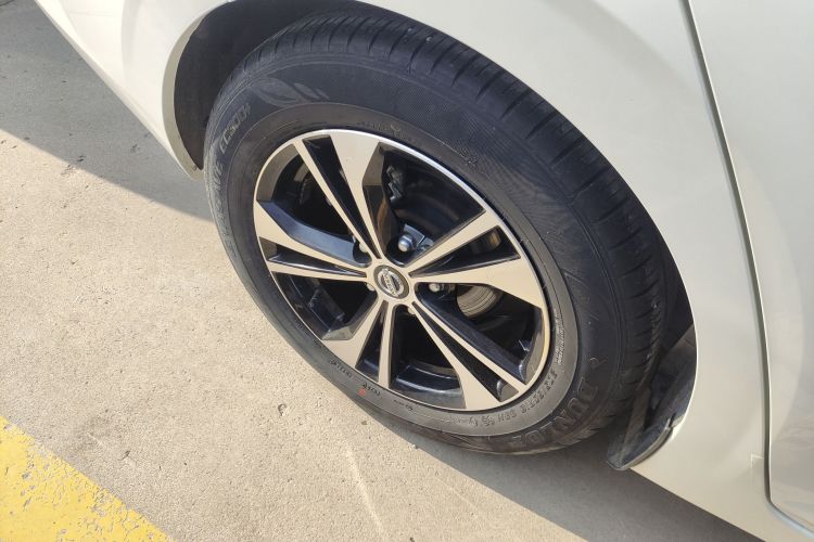 日产 轩逸 2021款 1.6L XL CVT悦享版车身外观6008