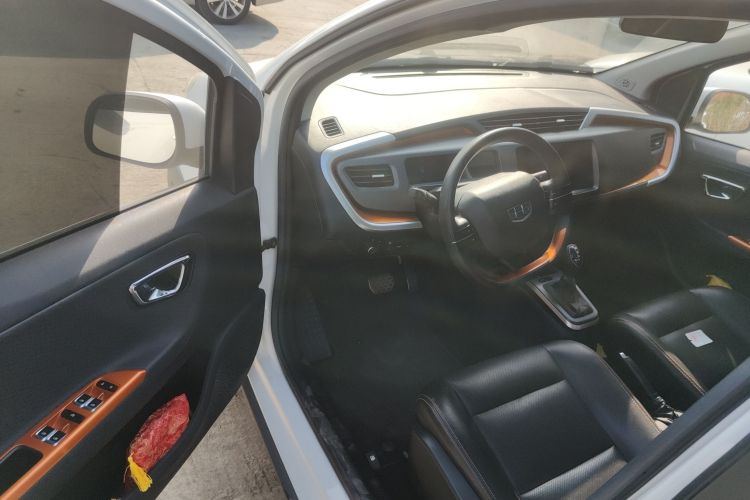 吉利汽车 远景X1 2017款 1.3L 自动玩家版中控内饰7003