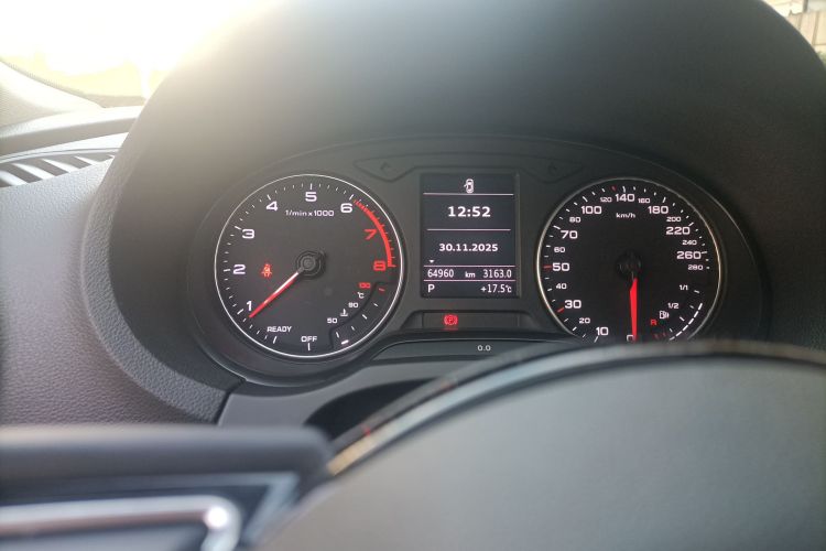 奥迪A3 2016款 Limousine 35 TFSI 风尚型中控内饰15