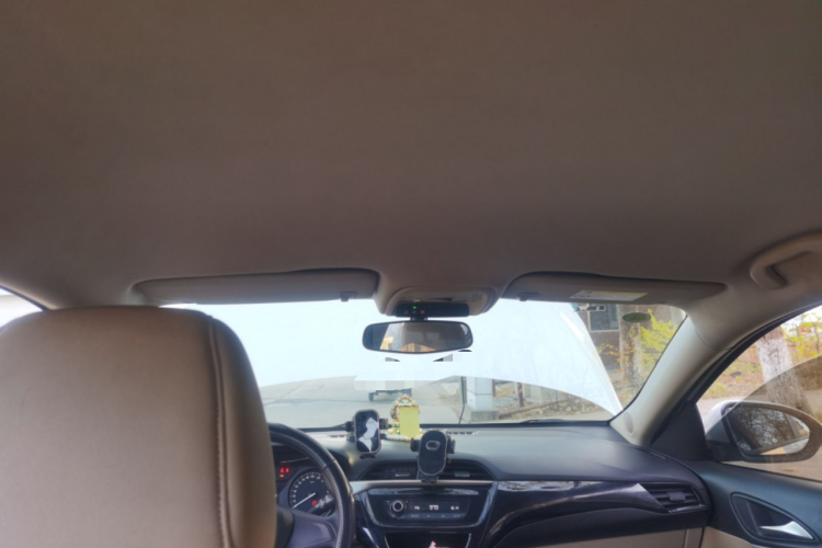 别克 凯越 2020款 15N CVT精英型中控内饰22