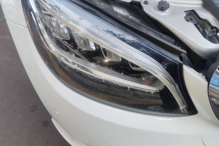 奔驰C级 2020款 改款 C 260 L车身外观8