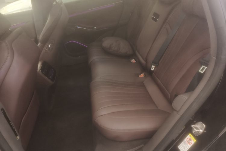 腾势Z9GT 2024款 1100四驱Ultra版中控内饰7004