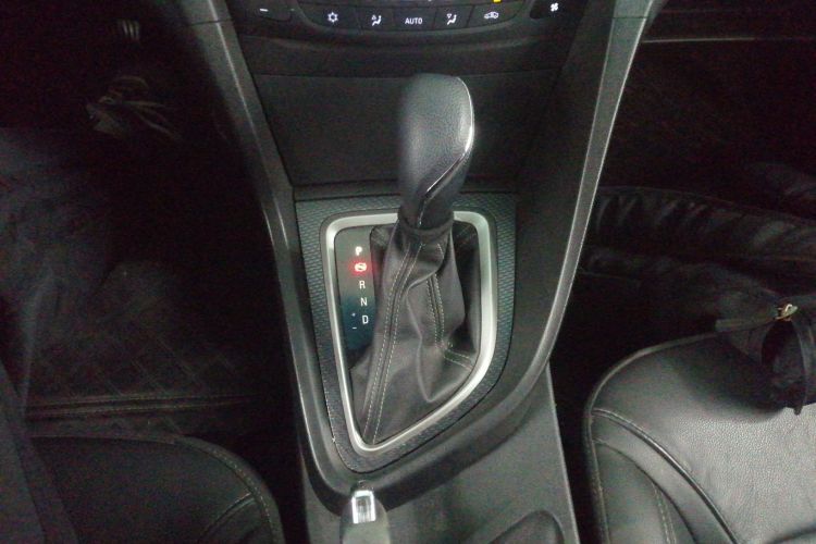 别克 英朗 2019款 18T 自动互联精英型 国VI局部细节18