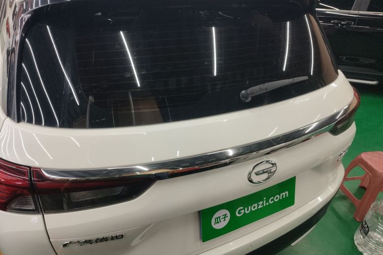 广汽传祺 传祺GS4 2021款 270T 自动精英科技版车身外观6