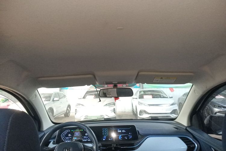 长安欧尚 奔奔E-Star 2022款 清心版 多彩款 磷酸铁锂局部细节22