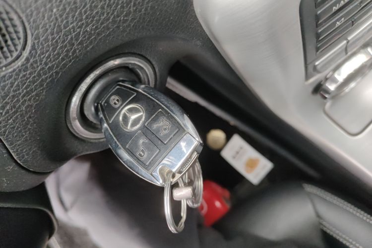 奔驰SLK级 2011款 SLK 200 时尚型中控内饰7001