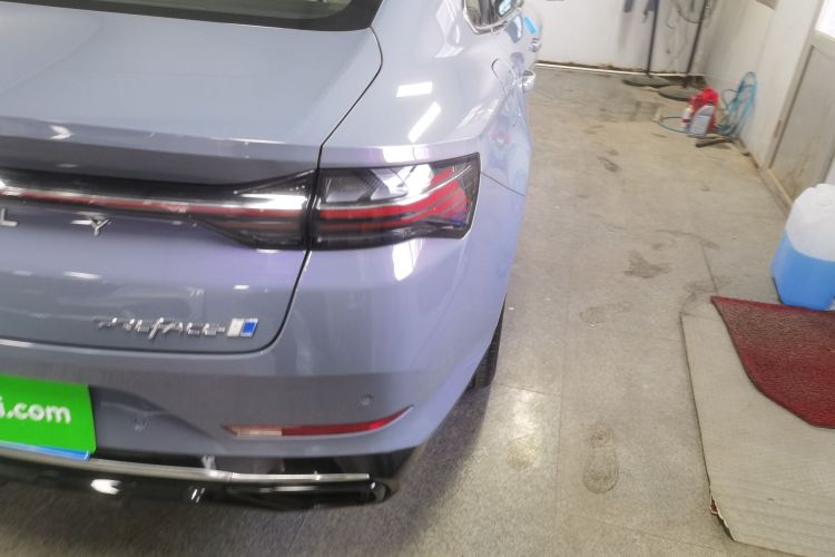 吉利汽车 星瑞 2024款 油混 1.5TD 天宫版车身外观9