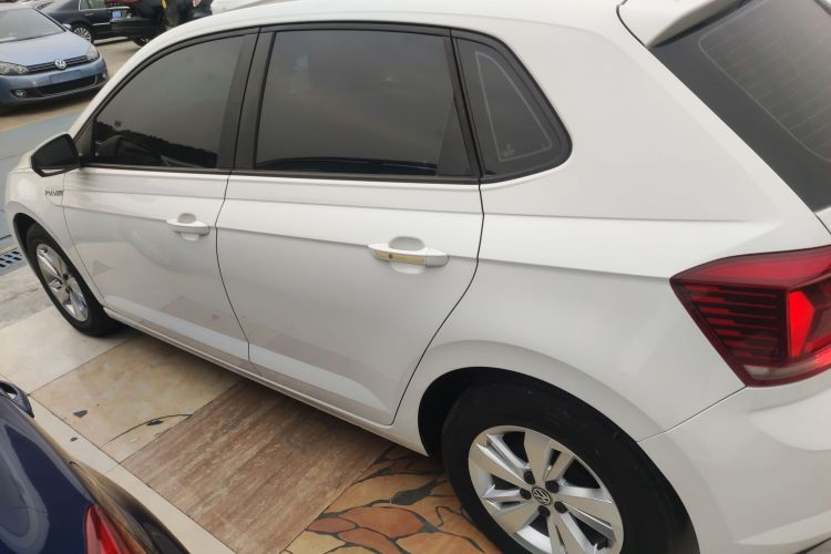 大众 Polo 2019款 Plus 1.5L 自动全景乐享版车身外观4