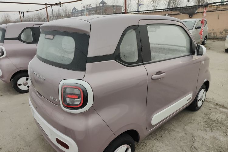 奔腾小马 2026款 222km 萌趣马 Plus车身外观7