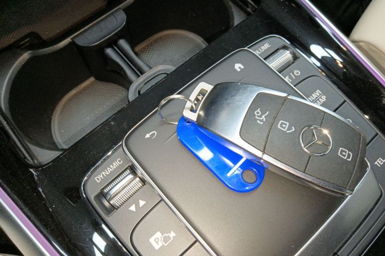 奔驰GLA 2020款 GLA 200中控内饰11