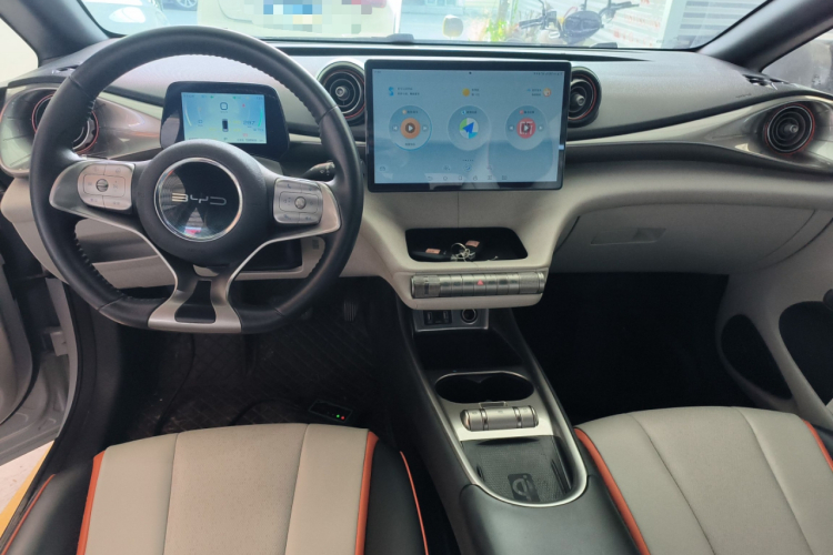 比亚迪 海豚 2021款 405km 时尚版中控内饰12