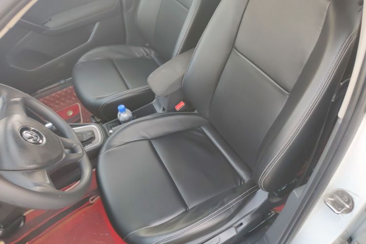 大众 2019款 改款 宝来·传奇 1.5L 自动时尚型 国VI中控内饰19