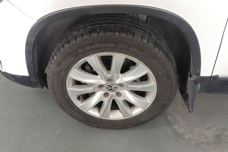 大众 途观 2015款 1.8TSI 自动两驱豪华型车身外观6007