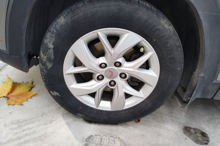 五菱汽车 五菱宏光S3 2018款 1.5T 手动豪华型 国V车身外观6007